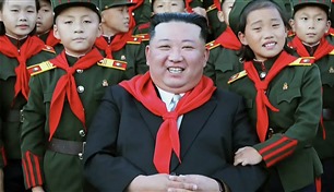 انتشار كبير لأغنية عن زعيم كوريا الشمالية